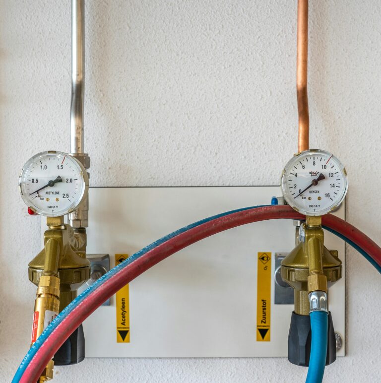 Teste de estanqueidade em tubulação de gás